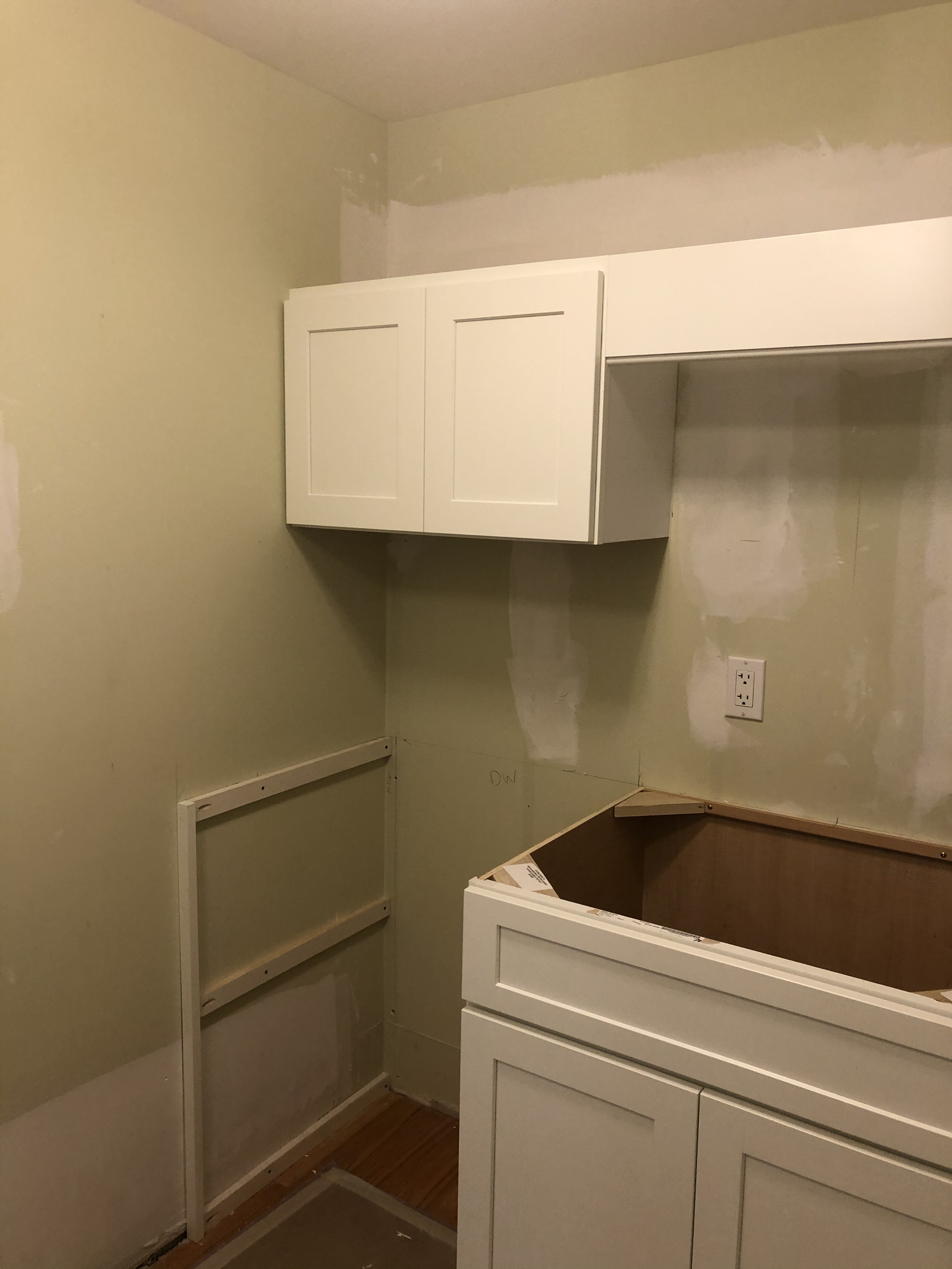 Cabinets / Countertop Build