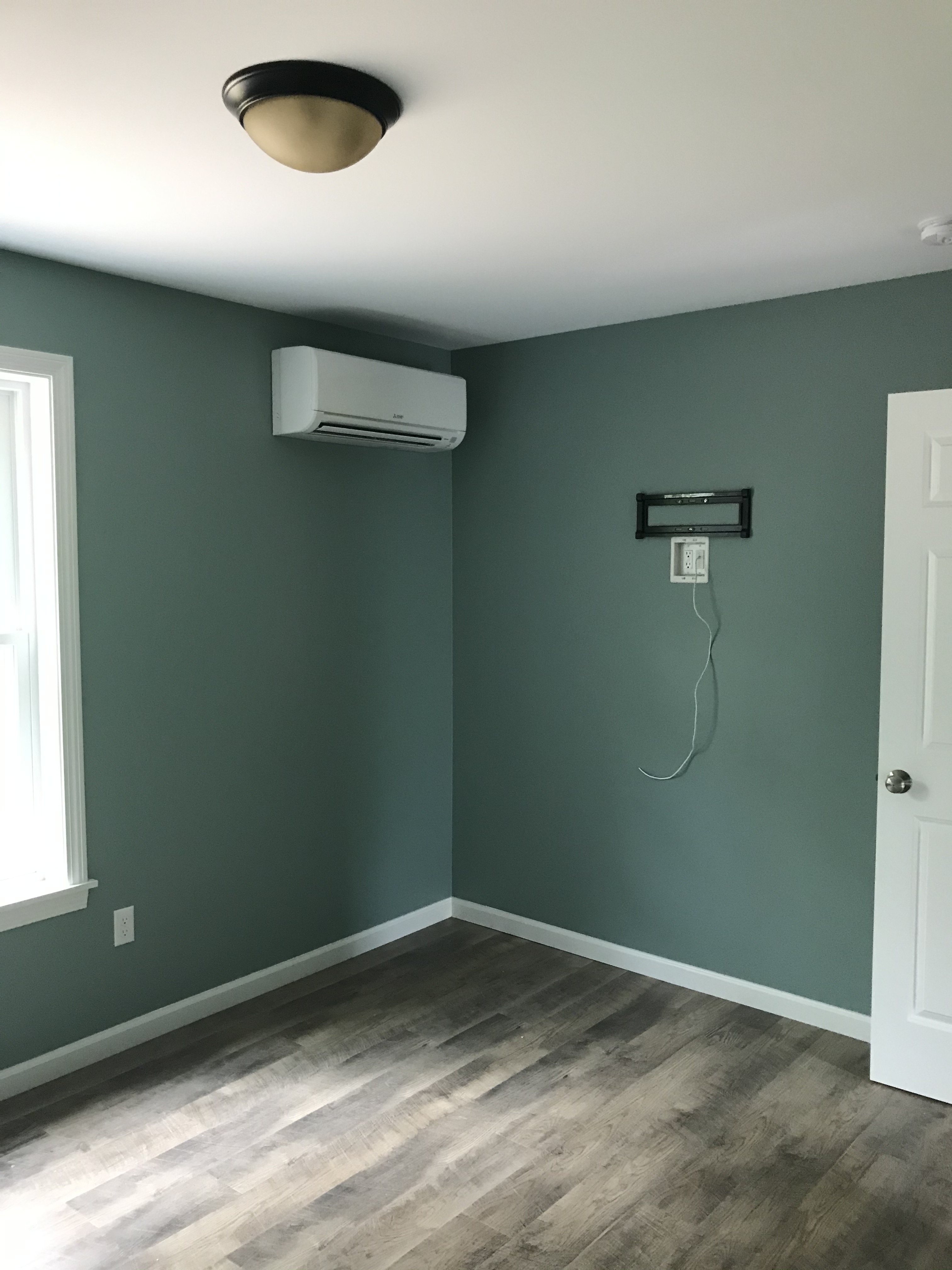 Heating / Cooling Unit