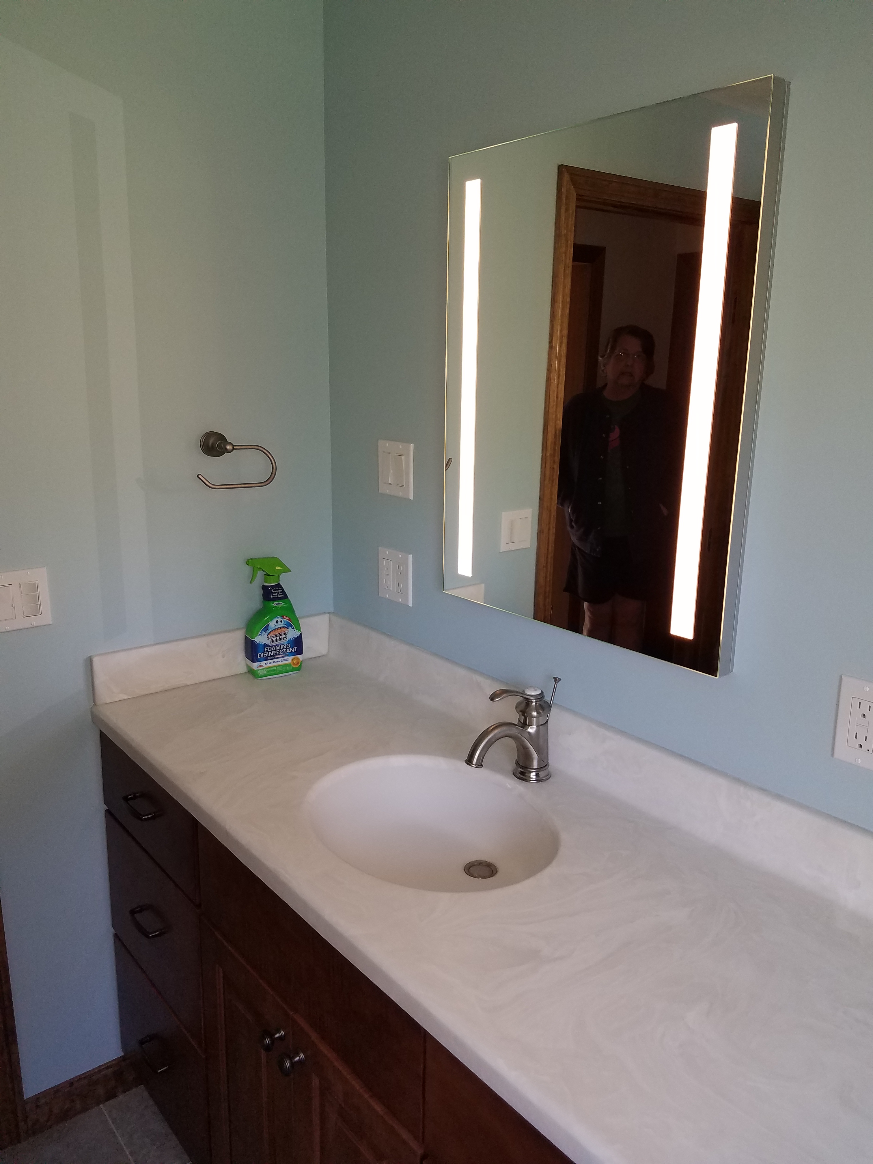 New Sink / Mirror