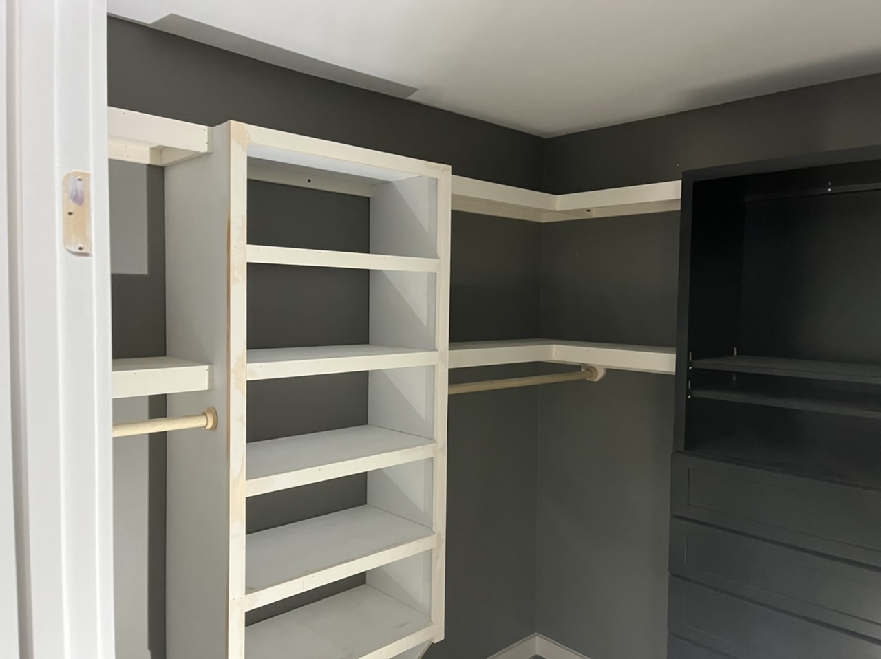 Walk-in-Closet in Process