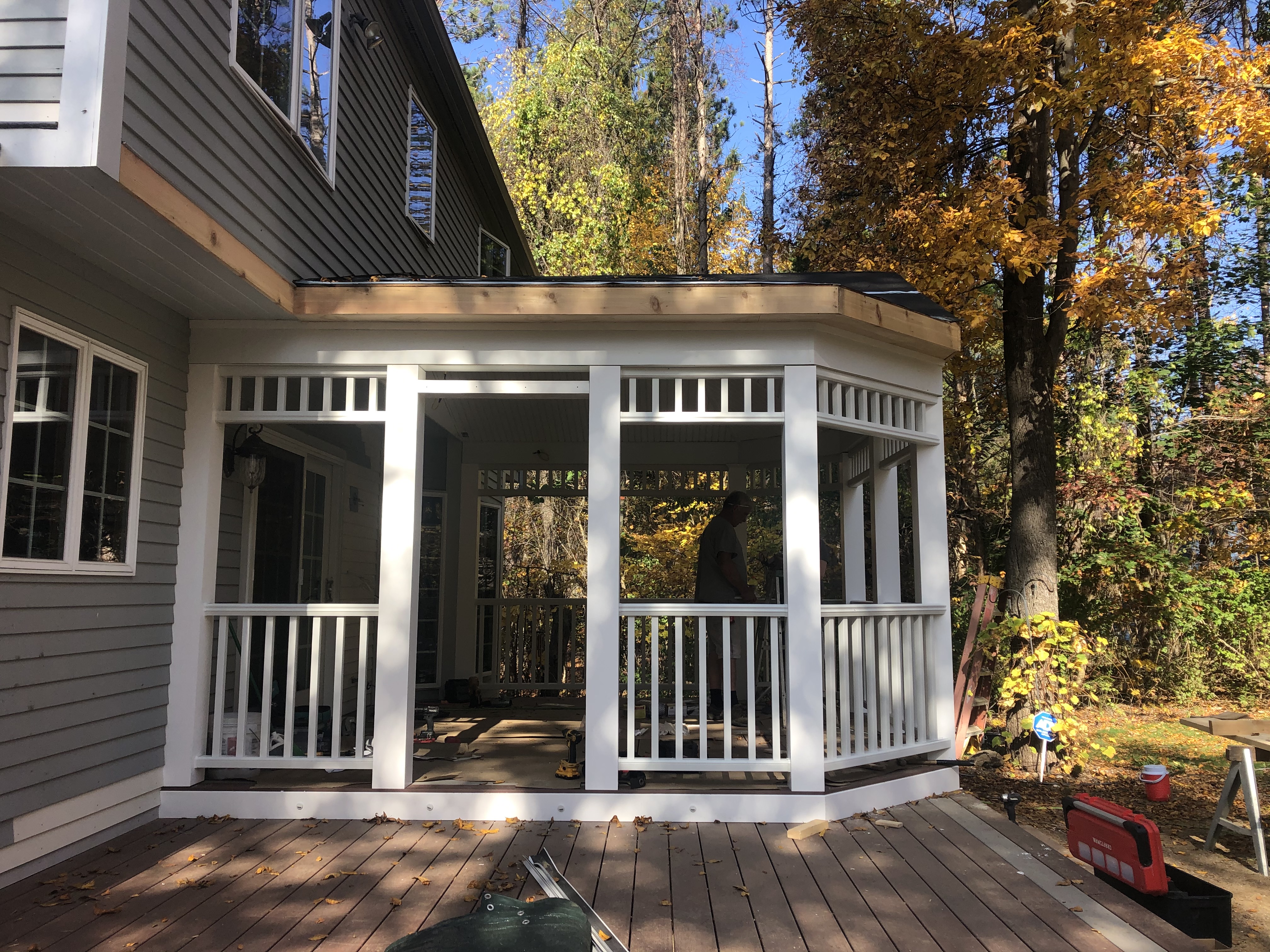 Screened in Porch 