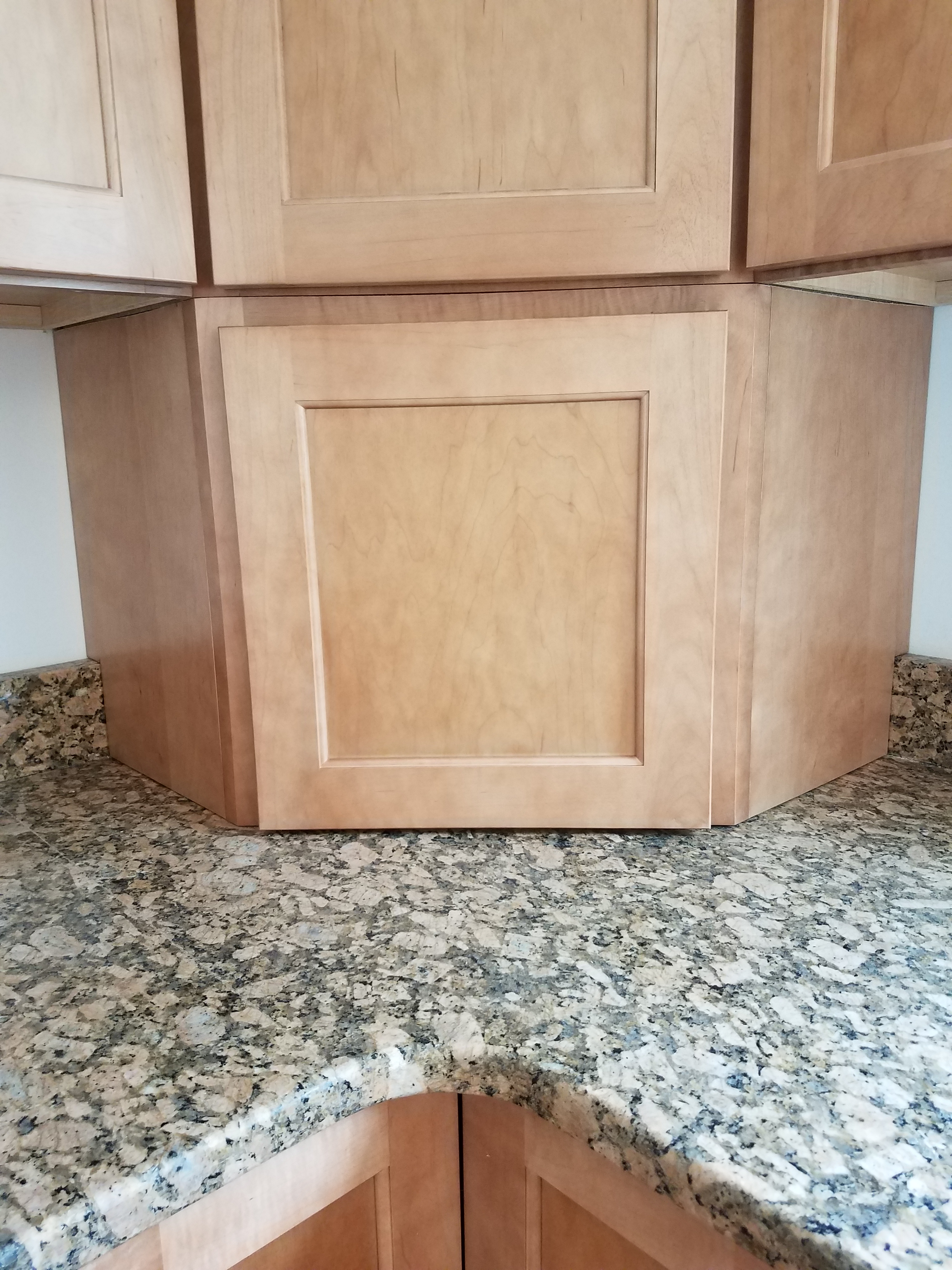 New Kitchen Cabinets