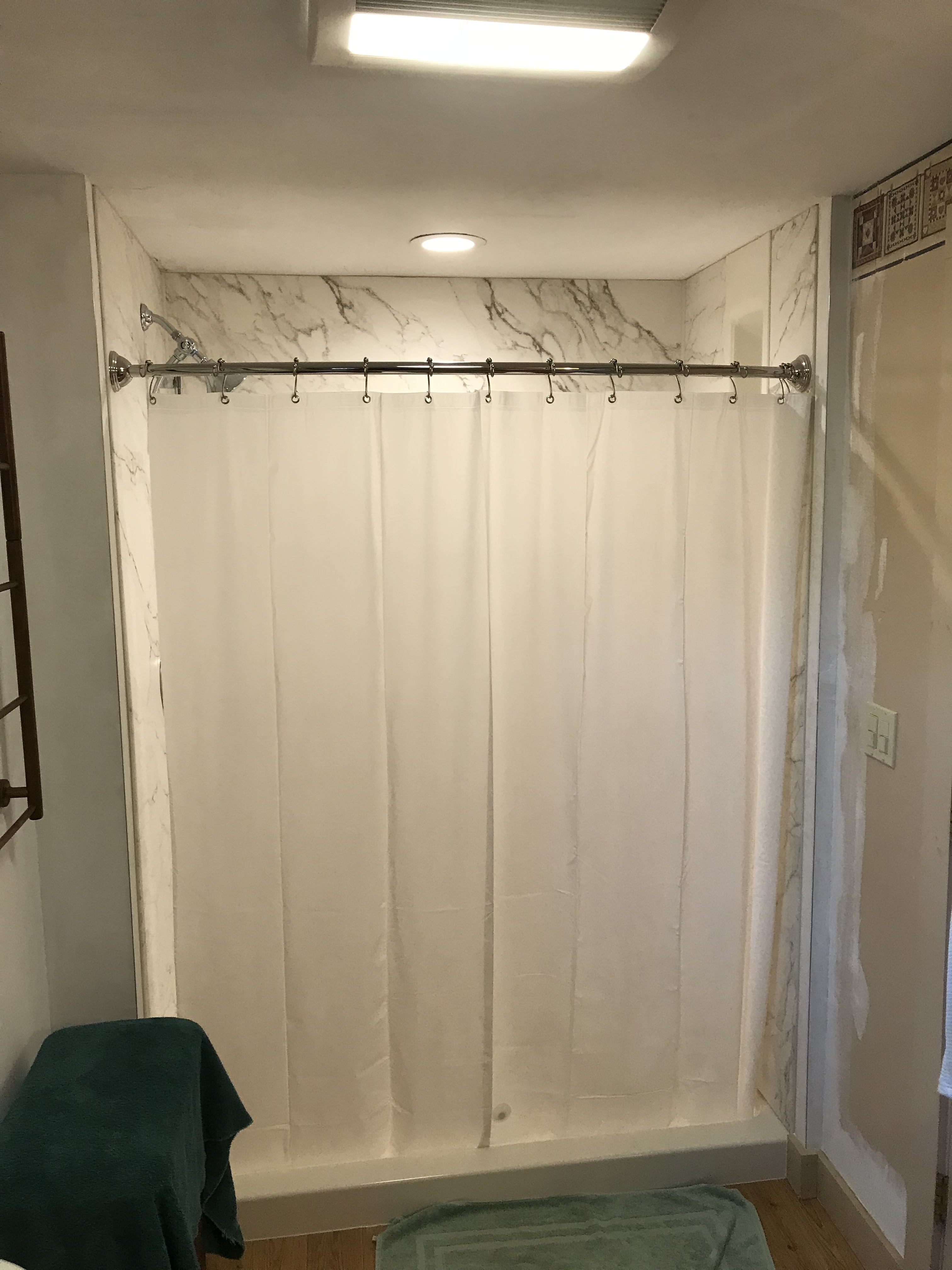 Tube and Shower Stall