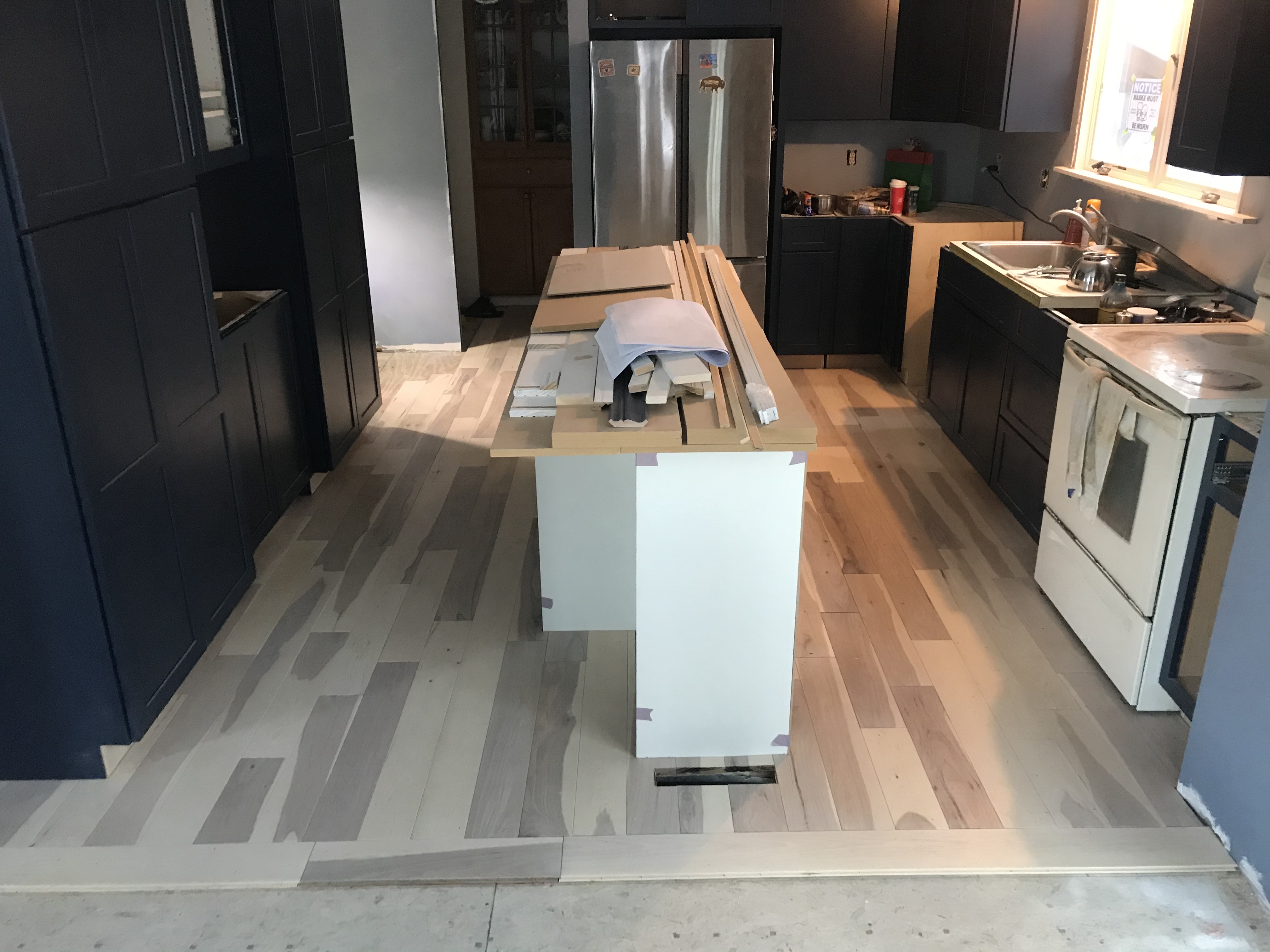 New Flooring / Island Build