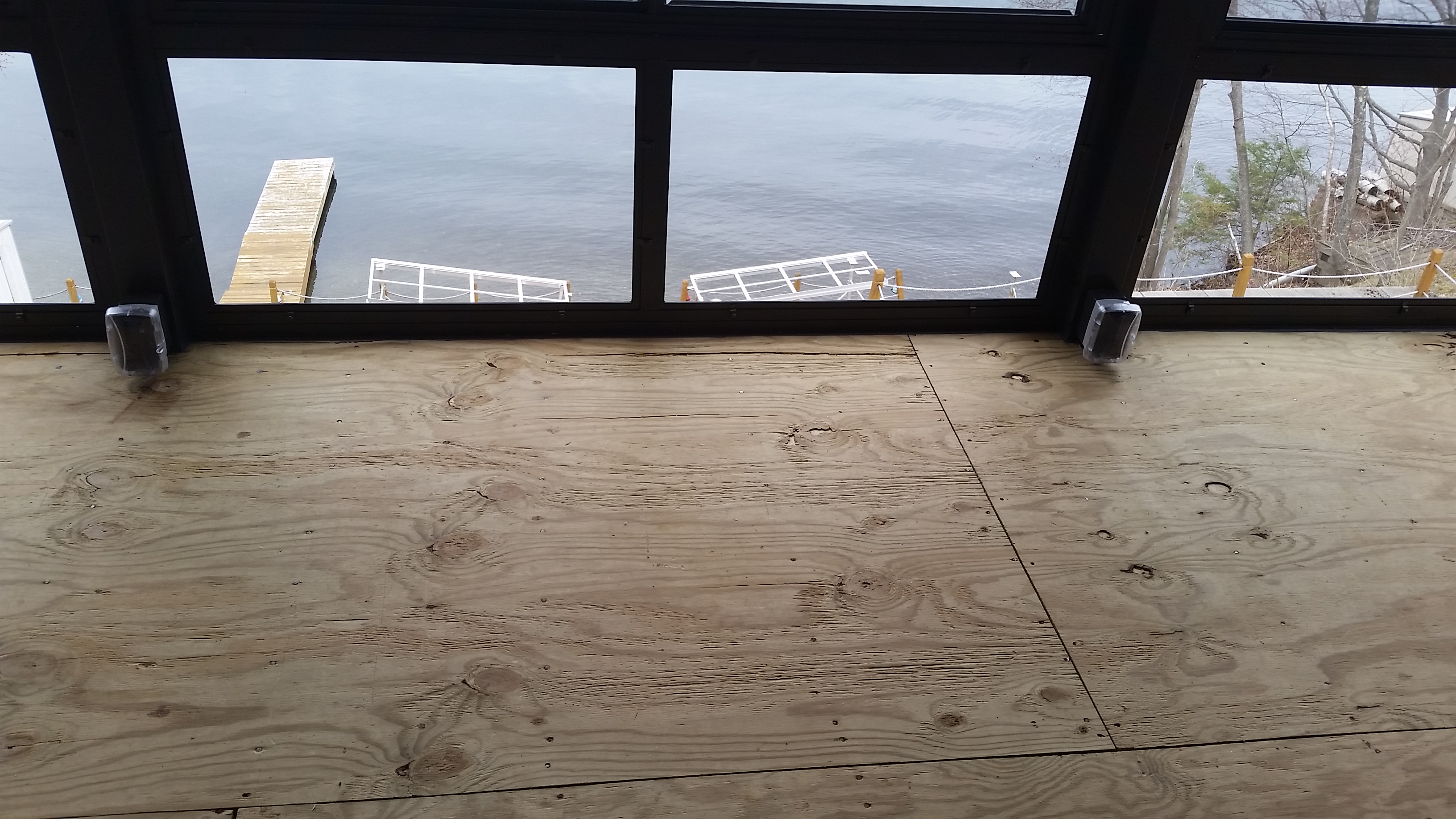 Deck Floor