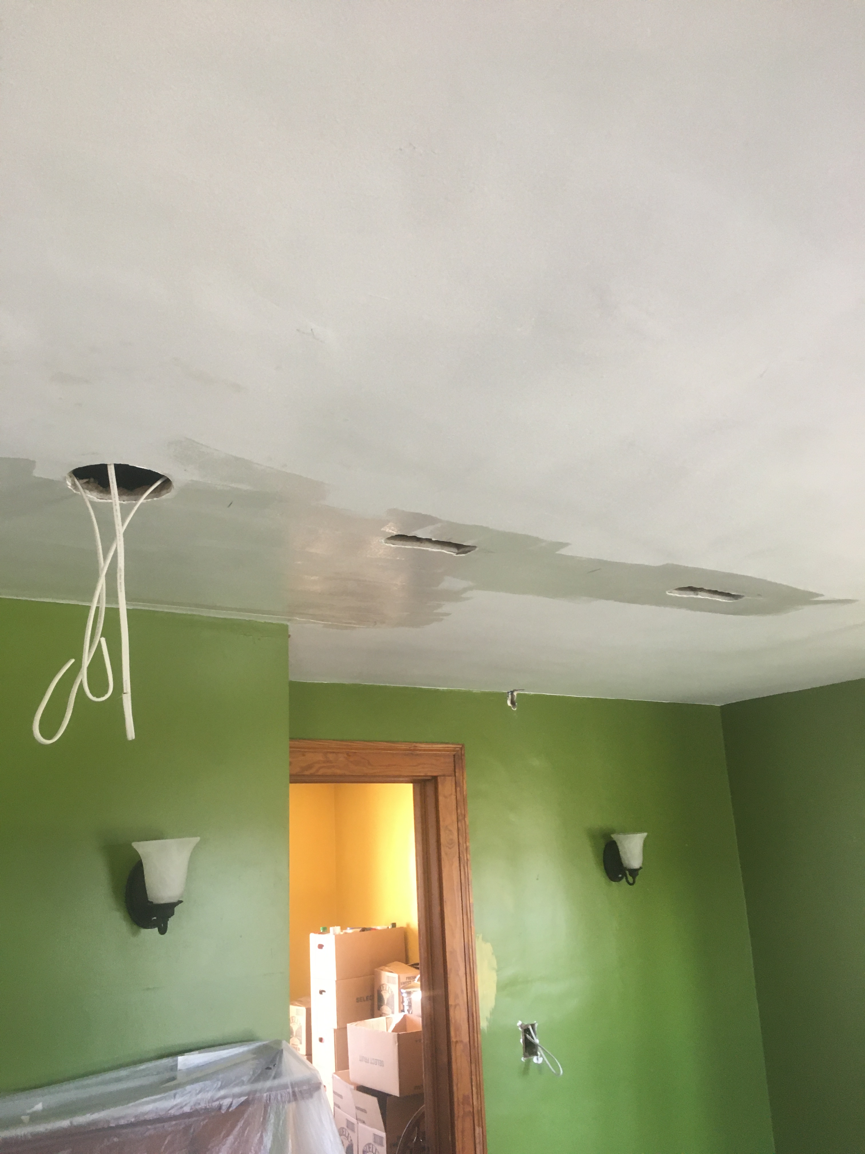 Ceiling / Electrical